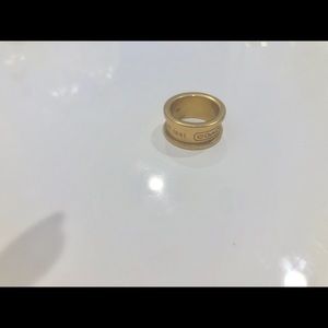 Gold coach  ring